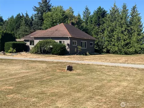 Exterior - 3037 Massey Rd, Everson, WA 98247 photo 2 of 13
