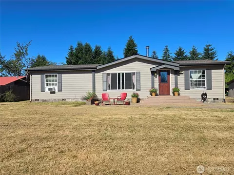 40 Merchants Rd, Forks, WA 98331