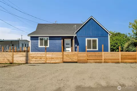 1109 Ward St, Centralia, WA 98531
