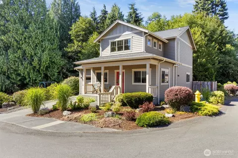 25879 Arklow Pl NE, Kingston, WA 98346
