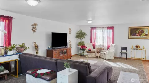 905 Sunstone Ct, Othello, WA 99344 photo 3