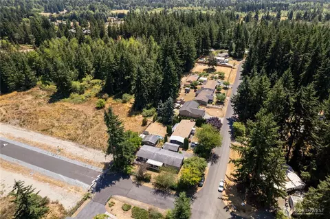 6102 257th St E, Graham, WA 98338