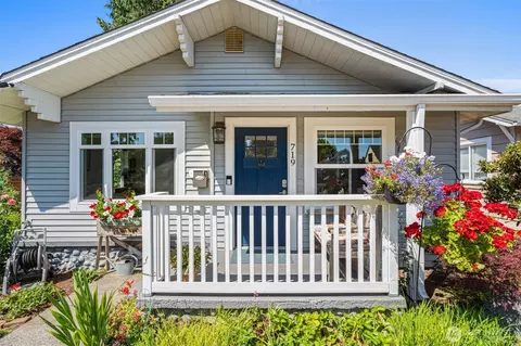 719 J St, Centralia, WA 98531