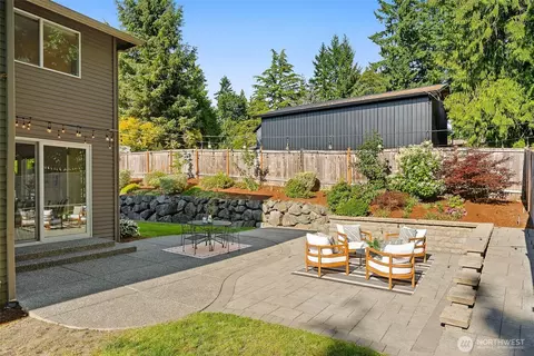 Exterior - 2022 240th Pl SE, Bothell, WA 98021 photo 6 of 6