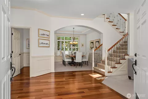 Entry Way - 2022 240th Pl SE, Bothell, WA 98021 photo 1 of 2