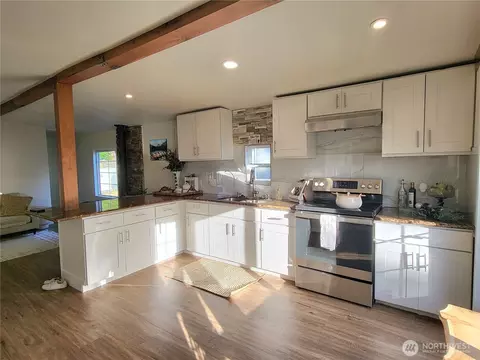 7701 Hardeson Rd #70, Everett, WA 98203 photo 6