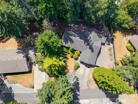 399 Tilingit Pl, La Conner, WA 98257