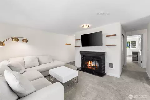 14221 NE 181st Pl #P201, Woodinville, WA 98072