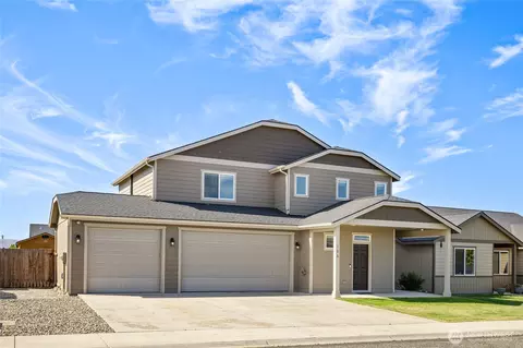 106 E Country Side Ave, Ellensburg, WA 98926