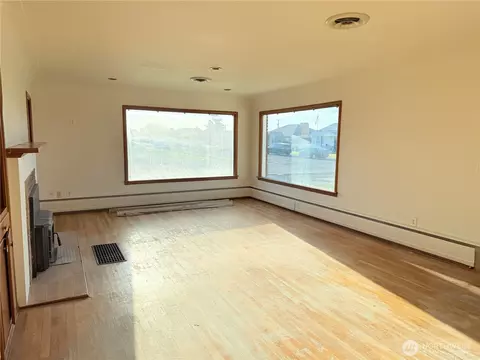 702 E 2nd Ave, Odessa, WA 99159 photo 3