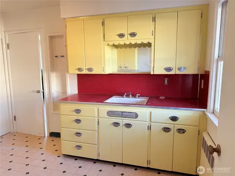 702 E 2nd Ave, Odessa, WA 99159 photo 7
