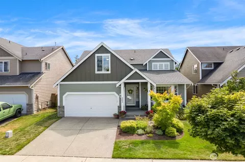 203 Robin St SW, Orting, WA 98360