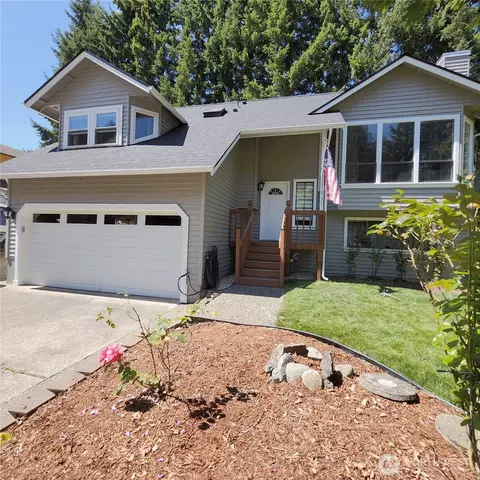 8123 Stirrup Ct NW, Bremerton, WA 98311