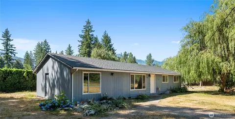 46624 Giles Rd, Darrington, WA 98241