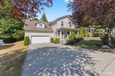 4001 Dogwood Pl, Mount Vernon, WA 98274