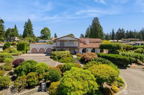 18306 Ridgefield Rd NW, Shoreline, WA 98177