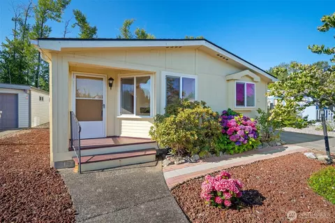 3802 James St #16, Bellingham, WA 98226