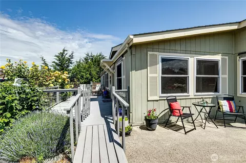 629 N 7th Ave, Sequim, WA 98382 photo 5