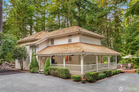 16819 171st Pl NE, Woodinville, WA 98072