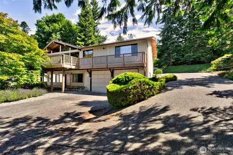 782 Lillooet Ct, La Conner, WA 98257