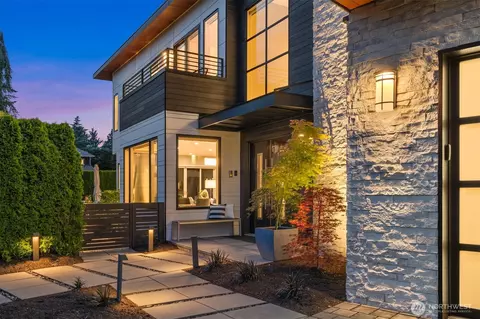1288 106th Pl NE, Bellevue, WA 98004