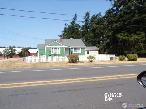 1464 Nature View Ln, Oak Harbor, WA 98277