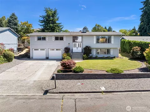 2047 Fremont St, Tacoma, WA 98406