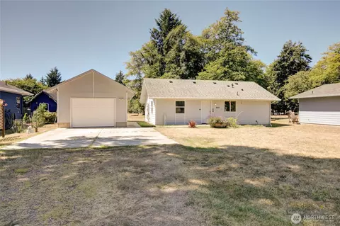 649 Sollecks Ave SE, Ocean Shores, WA 98569