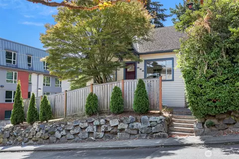 651 W Bertona St, Seattle, WA 98119