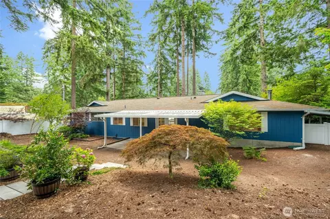 7026 36th Street Ct NW, Gig Harbor, WA 98335
