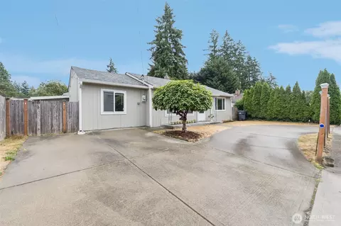 8211 Custer Rd SW, Lakewood, WA 98499