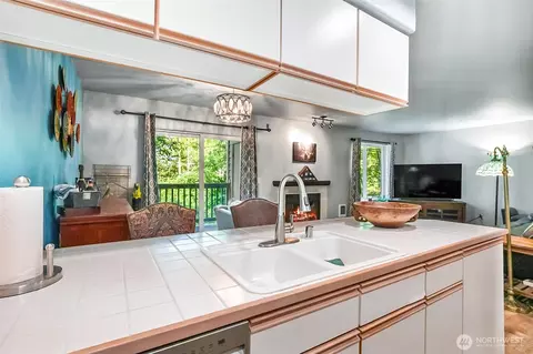 Kitchen - 9727 18th Ave W #B202, Everett, WA 98204 photo 2 of 2