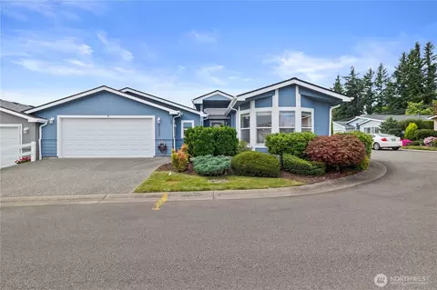 27225 217th Pl SE #161, Maple Valley, WA 98038