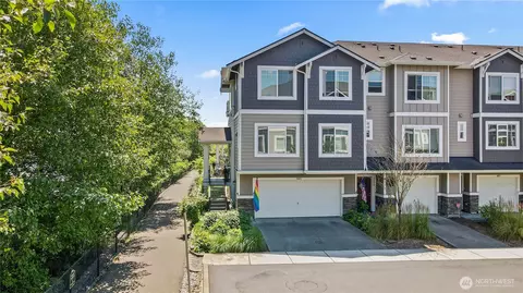 3423 31st Dr, Everett, WA 98201
