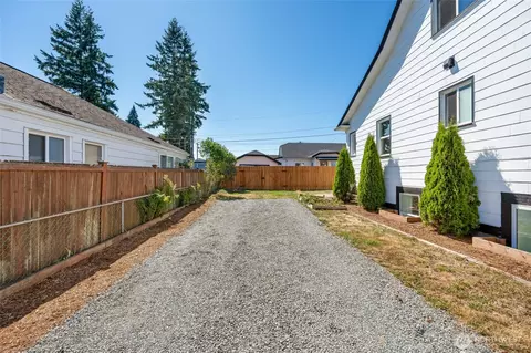 1702 Cedar St #A, Everett, WA 98201 photo 4