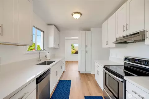 1702 Cedar St #A, Everett, WA 98201 photo 11