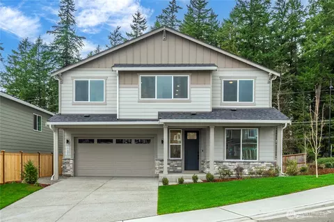 17505 NE Midnight Sun Loop, Poulsbo, WA 98370