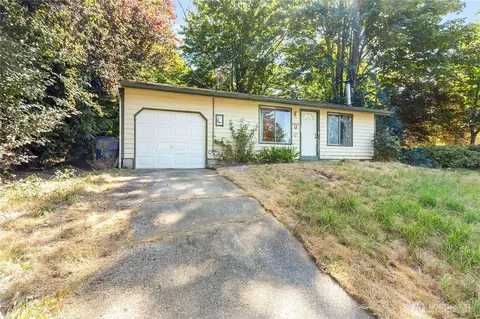 20420 147th Ave SE, Kent, WA 98042