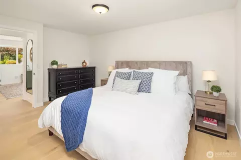 Bedroom - 15406 119th Ave NE, Bothell, WA 98011 photo 1 of 4