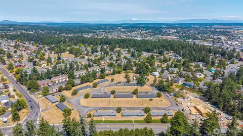 1380 SW Swantown Ave, Oak Harbor, WA 98277