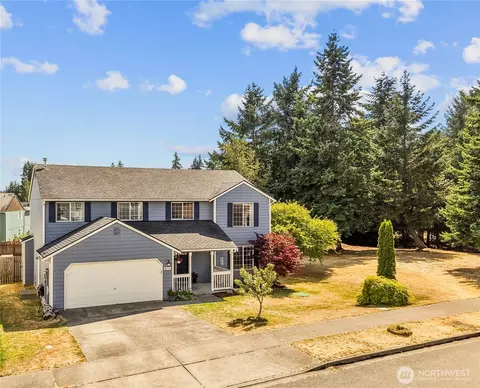 8733 Queens Ct SE, Olympia, WA 98513