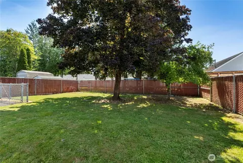 2040 Roosevelt Ave, Enumclaw, WA 98022 photo 27