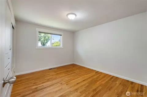 2040 Roosevelt Ave, Enumclaw, WA 98022 photo 22