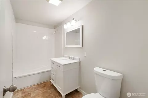 2040 Roosevelt Ave, Enumclaw, WA 98022 photo 18