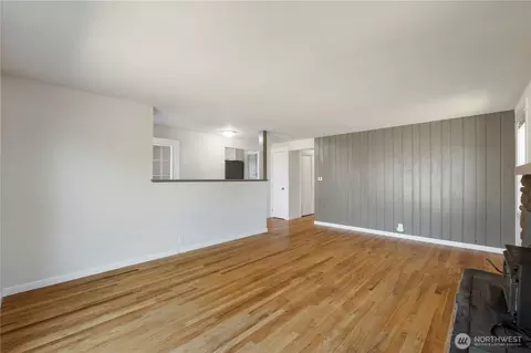 2040 Roosevelt Ave, Enumclaw, WA 98022 photo 16