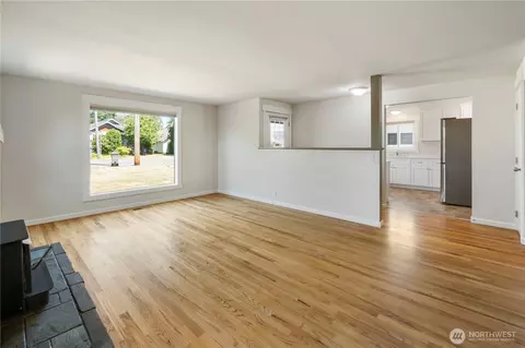 2040 Roosevelt Ave, Enumclaw, WA 98022 photo 13