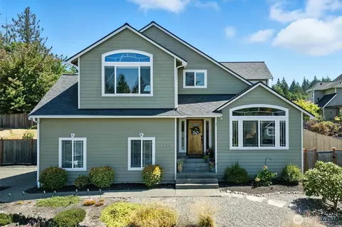 1380 NE Lena Pl, Poulsbo, WA 98370