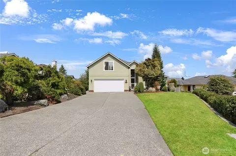 1718 Bakerview Ct, Anacortes, WA 98221