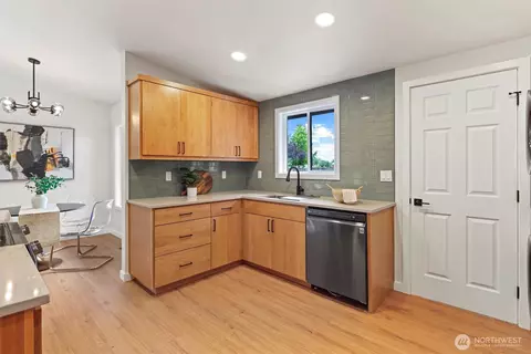 9630 Sharon Dr, Everett, WA 98204 photo 9