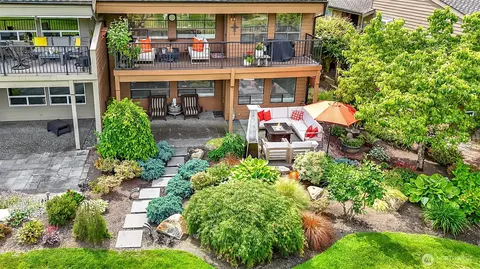 15000 Village Green Dr #36, Mill Creek, WA 98012
